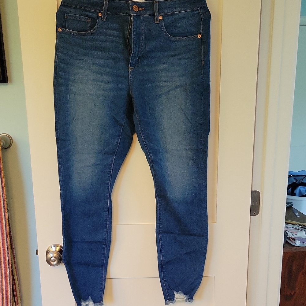 LOFT Women's Skinny Jeans in Dark Blue